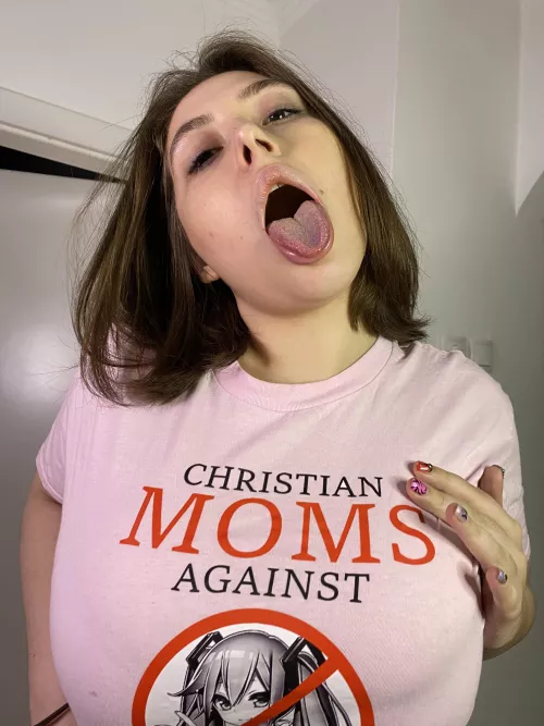 Are u into deepthroat girls?