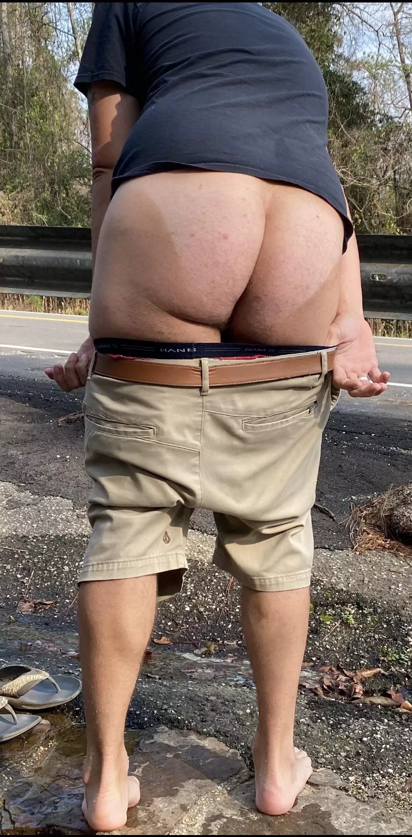 Best thing to eat on the side of the road