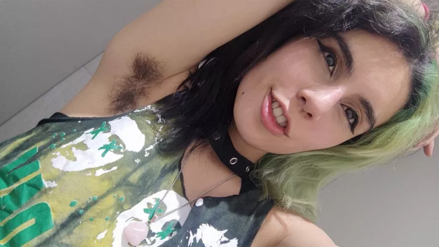 Can I be your hairy GF?