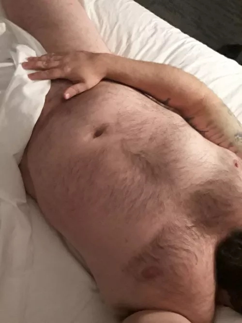 Cum join Daddy in bed