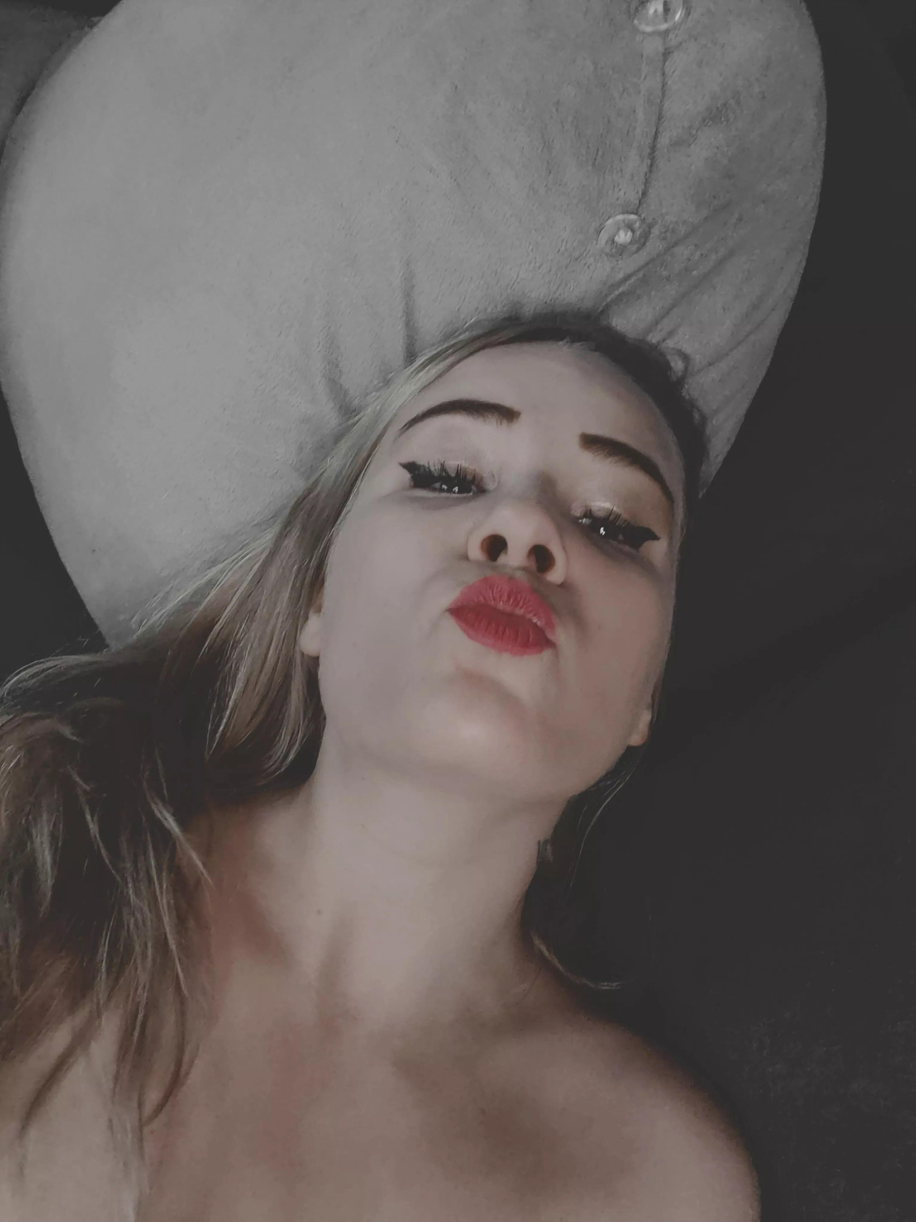 💕Cum play with me tonight @9pm EST 💦 follow now so you don't miss me!💦[kellylynn76]