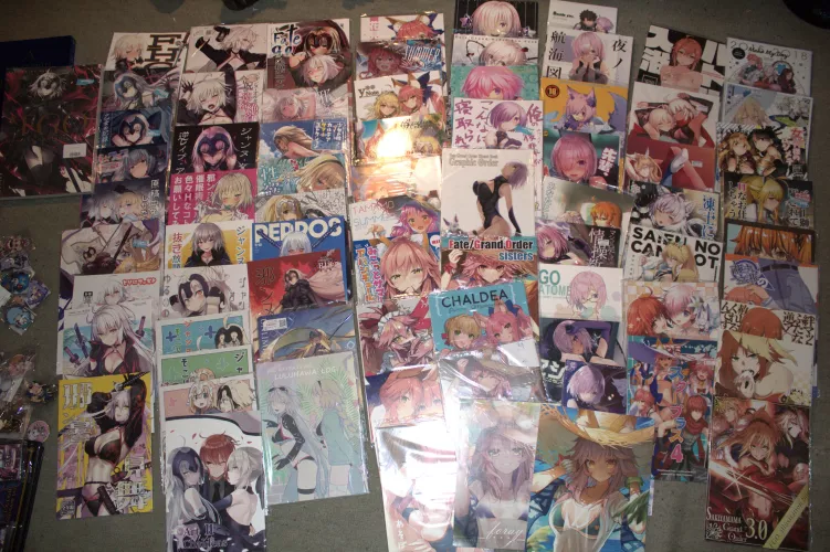 Doujinshi I picked up on a trip to japan from the 2nd hand stores - mostly between 100-400 yen (1-2$) ea