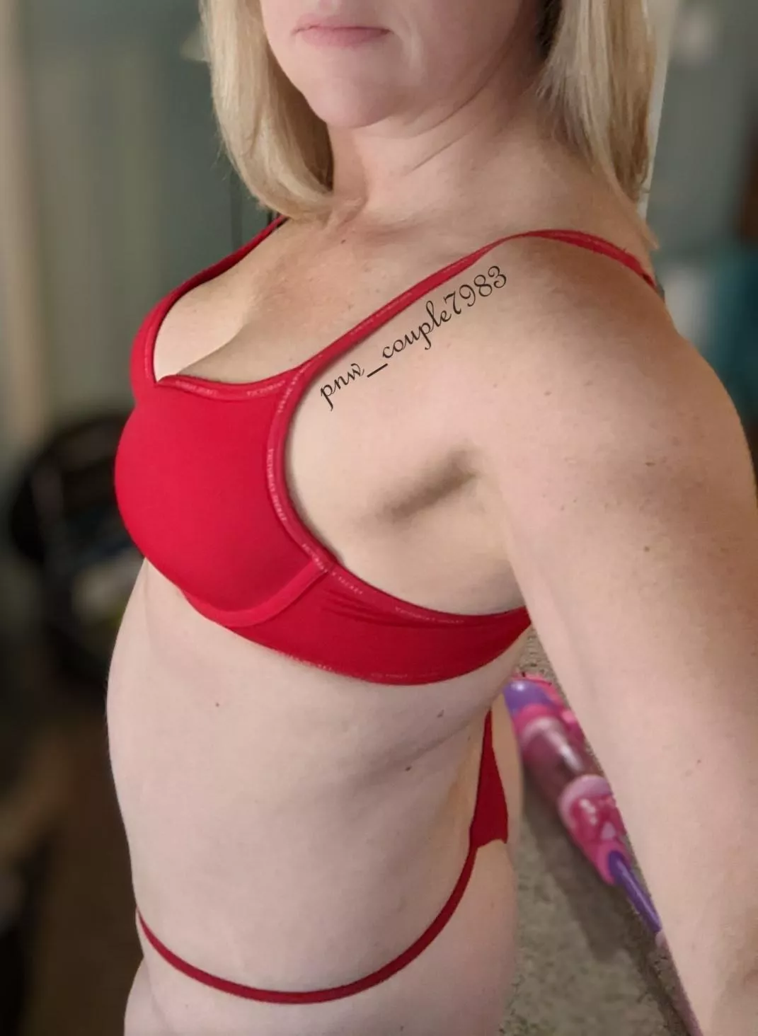 Feeling sexy in red!