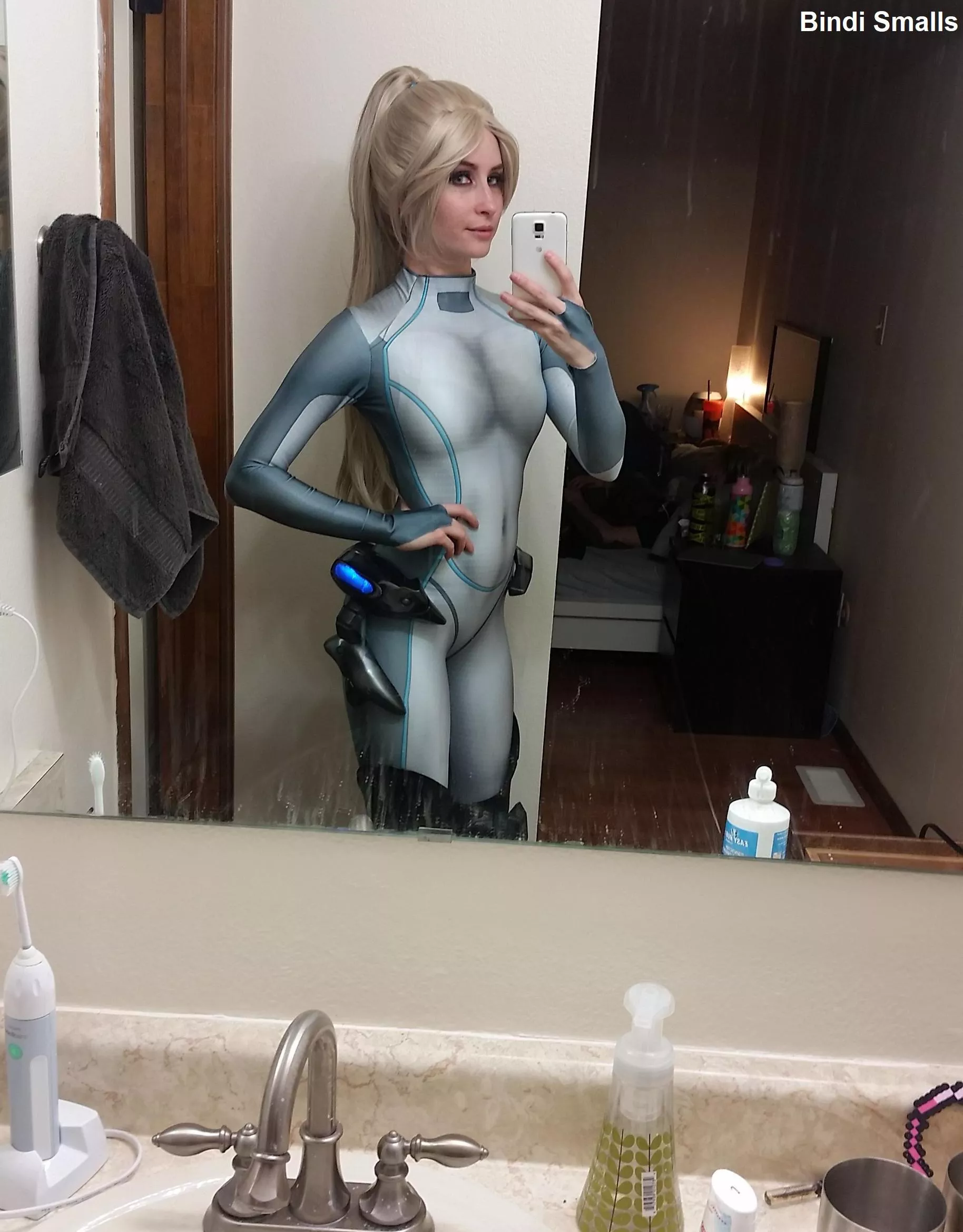 HOTS / Starcraft 2 Ghost Nova bodysuit cosplay (Bindi Smalls)
