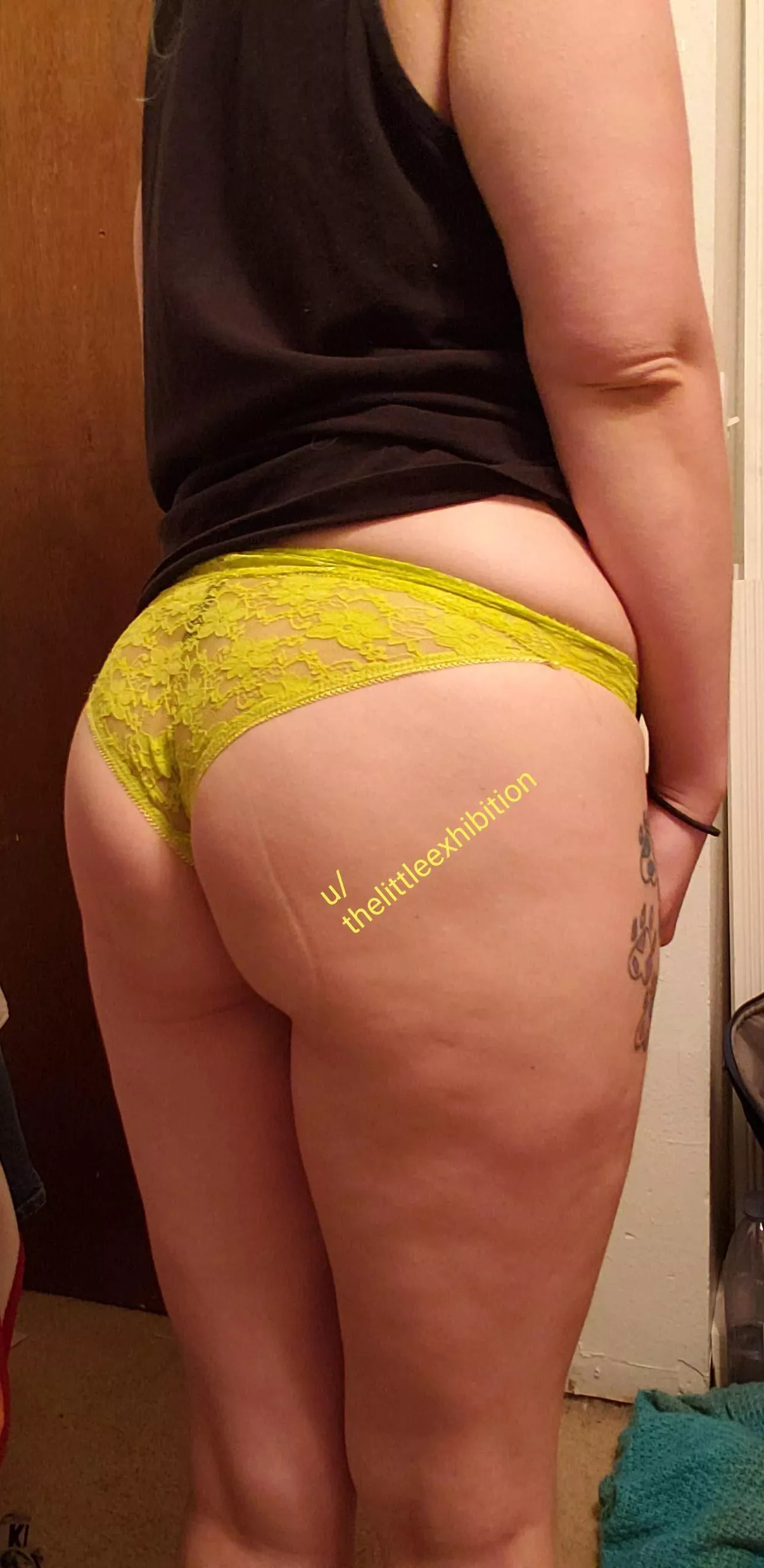 I have so many panties for you to pick from. [Selling][US]