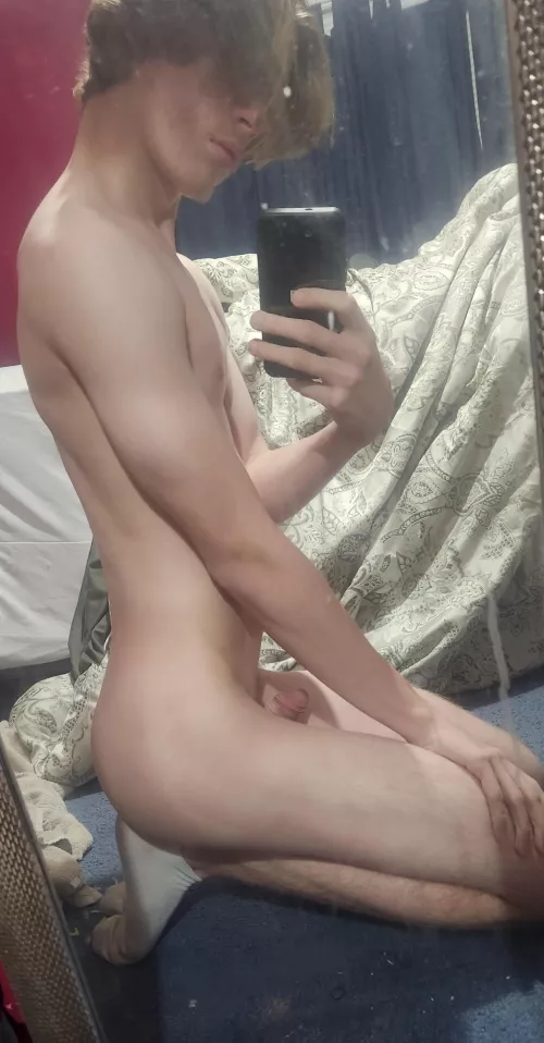 is this a cute pose?