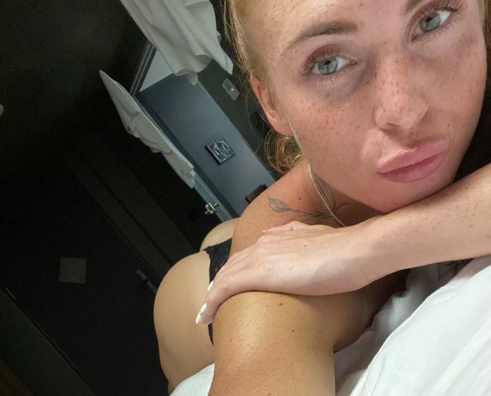 My butt has freckles 😇