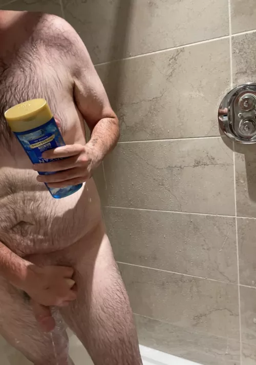 Never posted on this. Insecure about my weight and size. Any thoughts? M 29-205-6ft