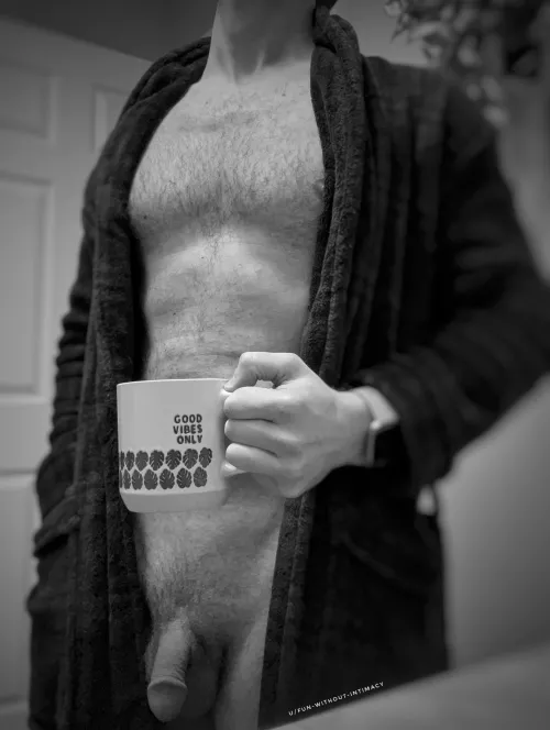 Nothing hits quite as well as a fresh cup of joe ☕️