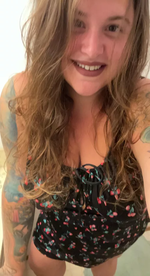 rise and shine to this tatted bbw