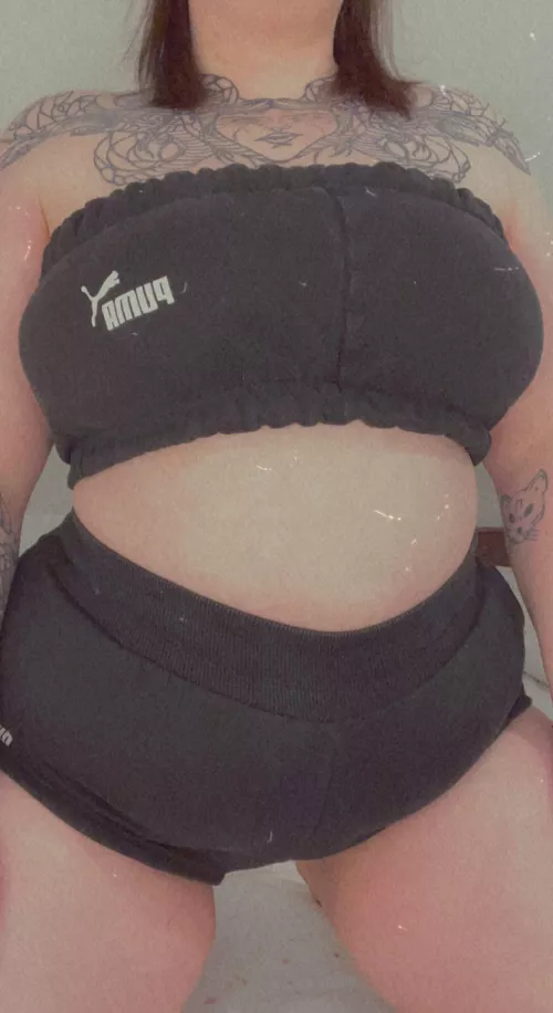 Somebody say thick?🥺