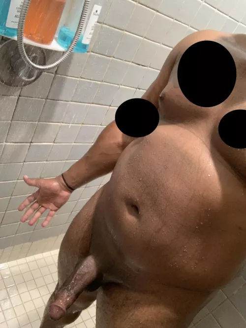 Something about that gym shower 👌🏾 (m)