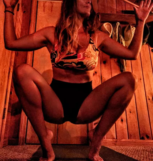 Strong legs, Open hips, Spread toes