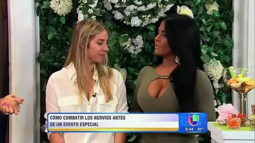 The breast envy is real🌰🌰👀 and clearly visible on live TV📺