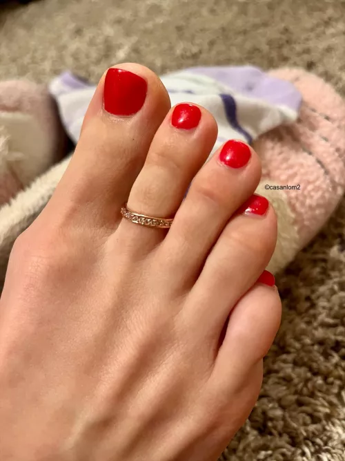 The perfect toes for your mouth.