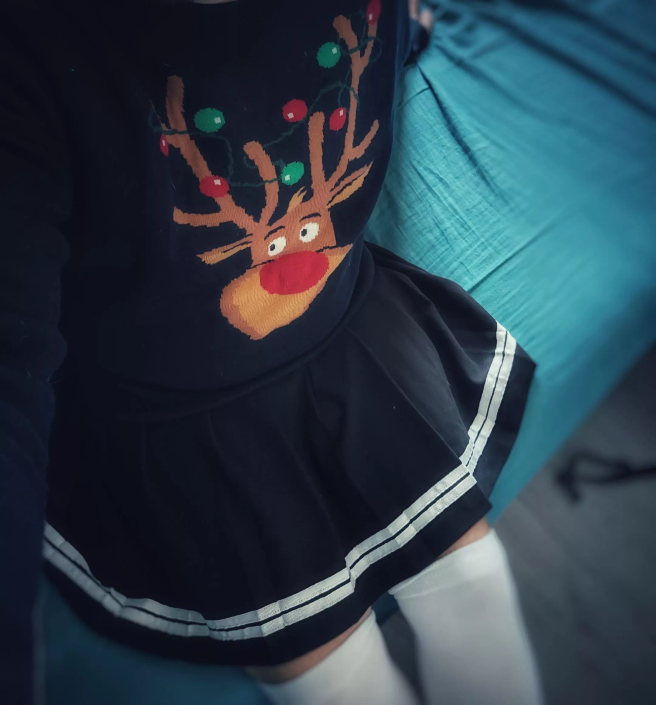 what do you think of my Christmas ouftit ?