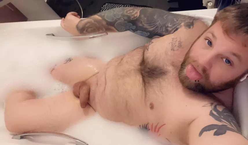 Wheres my cubs? 👀