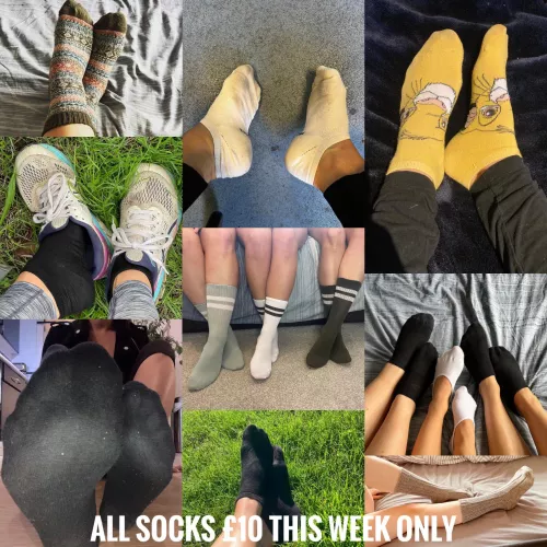 Who wants some socks for Christmas? 😛