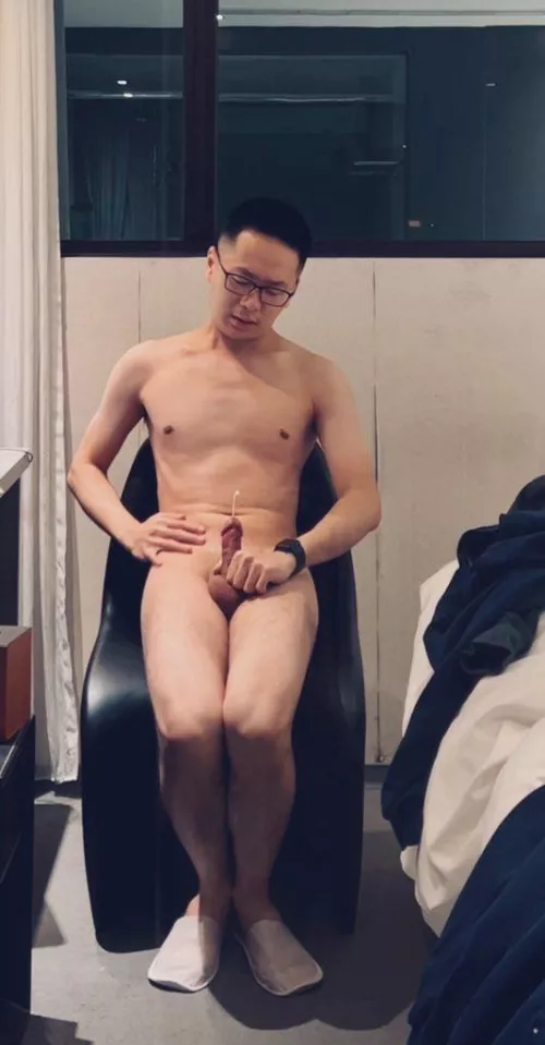 Why do I always look like I am in pain when I come?