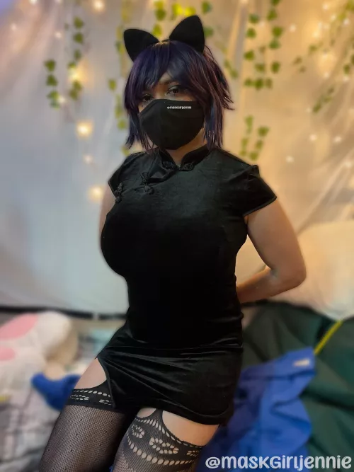 Would you take me on a date if I was wearing this? 🙂