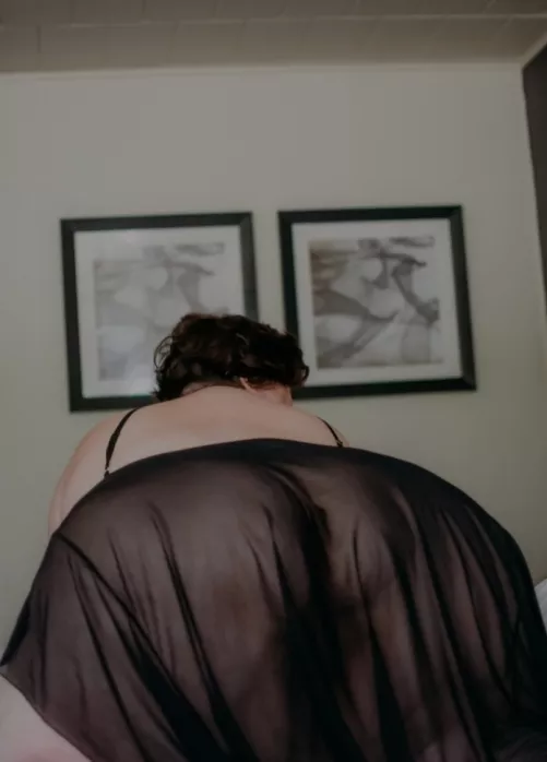 your first move if you see me in your room in this position?