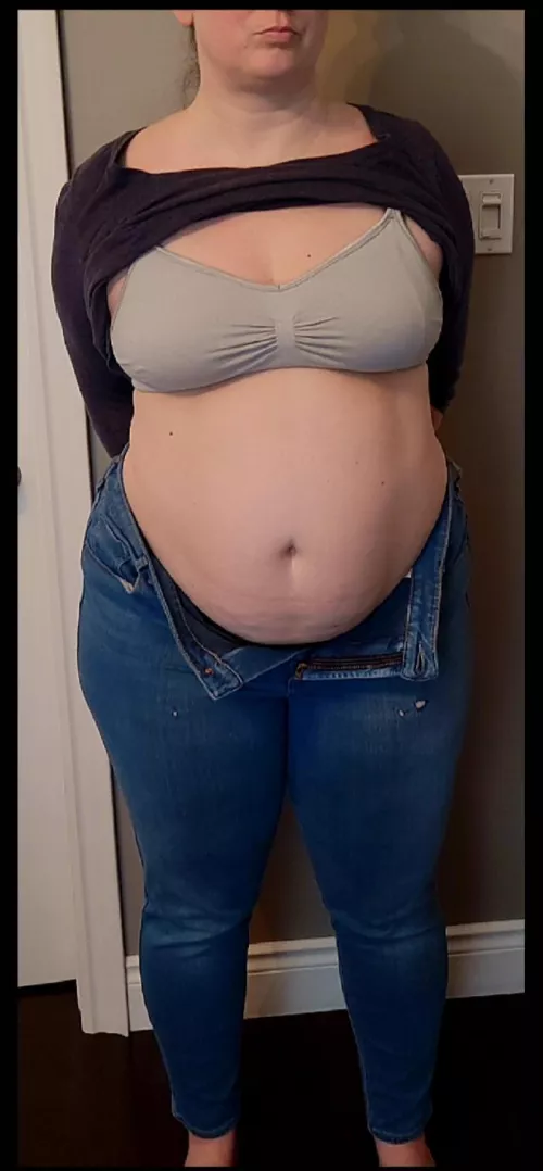 40s thick wife. Trade only.