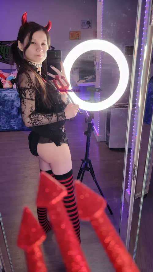 a bit of demon side cheek