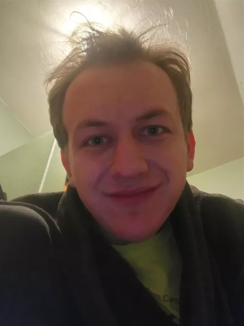 A little tired, but going to game later today. 🤗. PM's open. 🤗