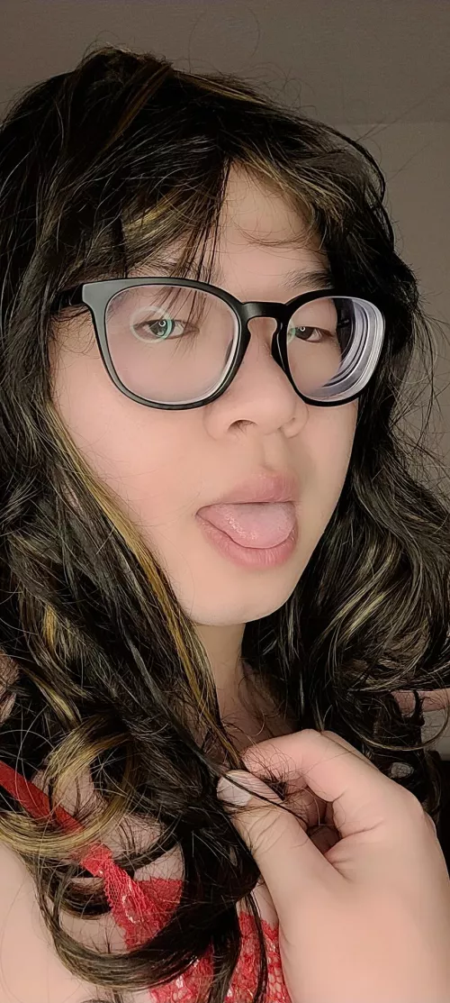 Christmas is almost Here 😊 happy holidays