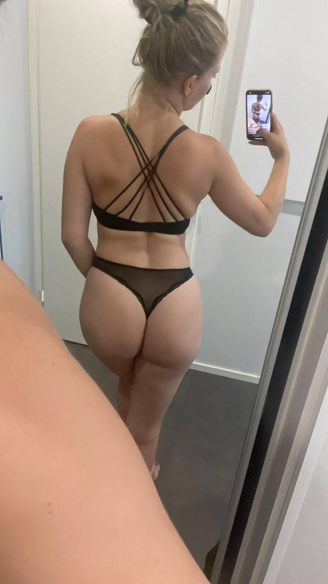 cum or trade my wife 35 kik lissubb