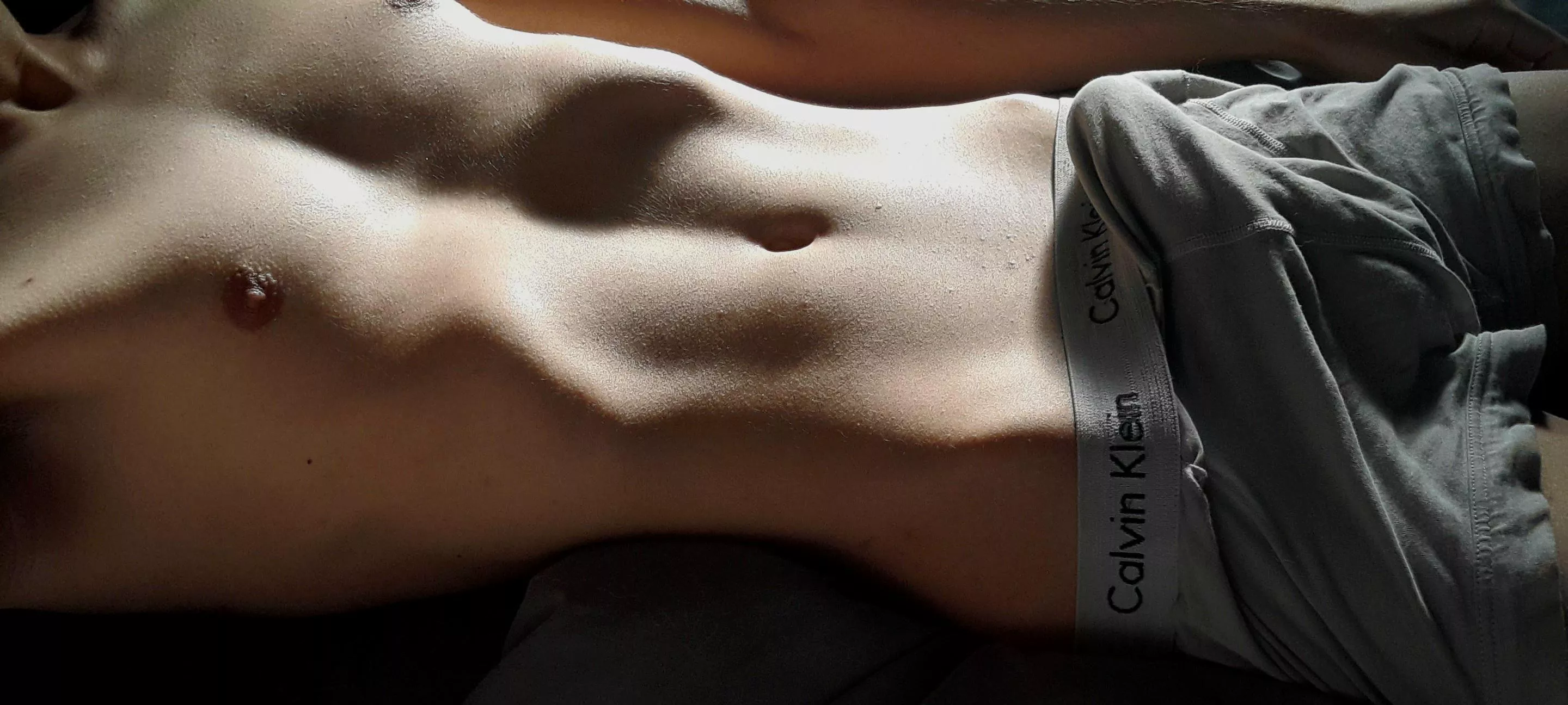 Do you like skinny guys..?