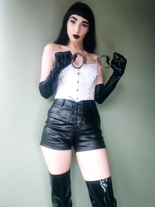 [Domme] Why even bother trying to run when you know that the thought of me will follow you forever?