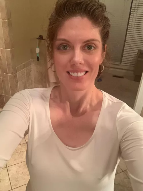 [F] Braless after dark