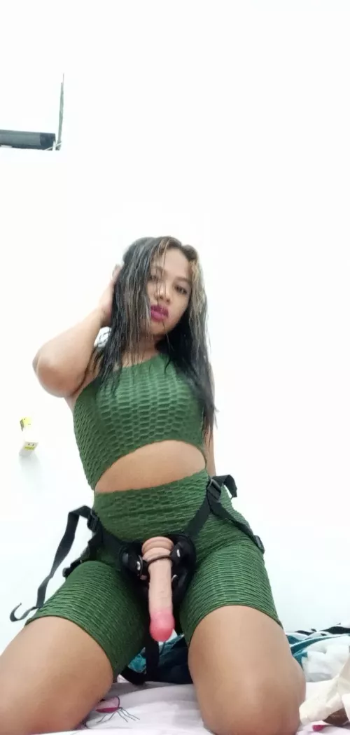 First post here... I'm available to ram sluts