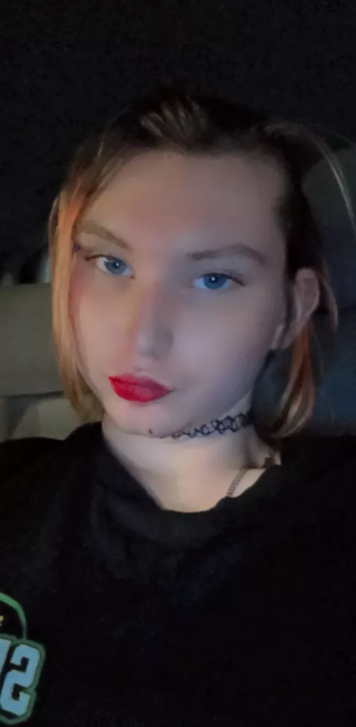 hehe, do I look cute?