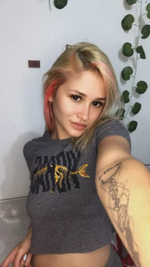 How can my little body be SO horny?