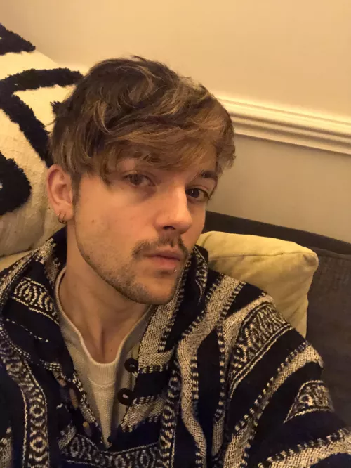 How do I look? (m20)