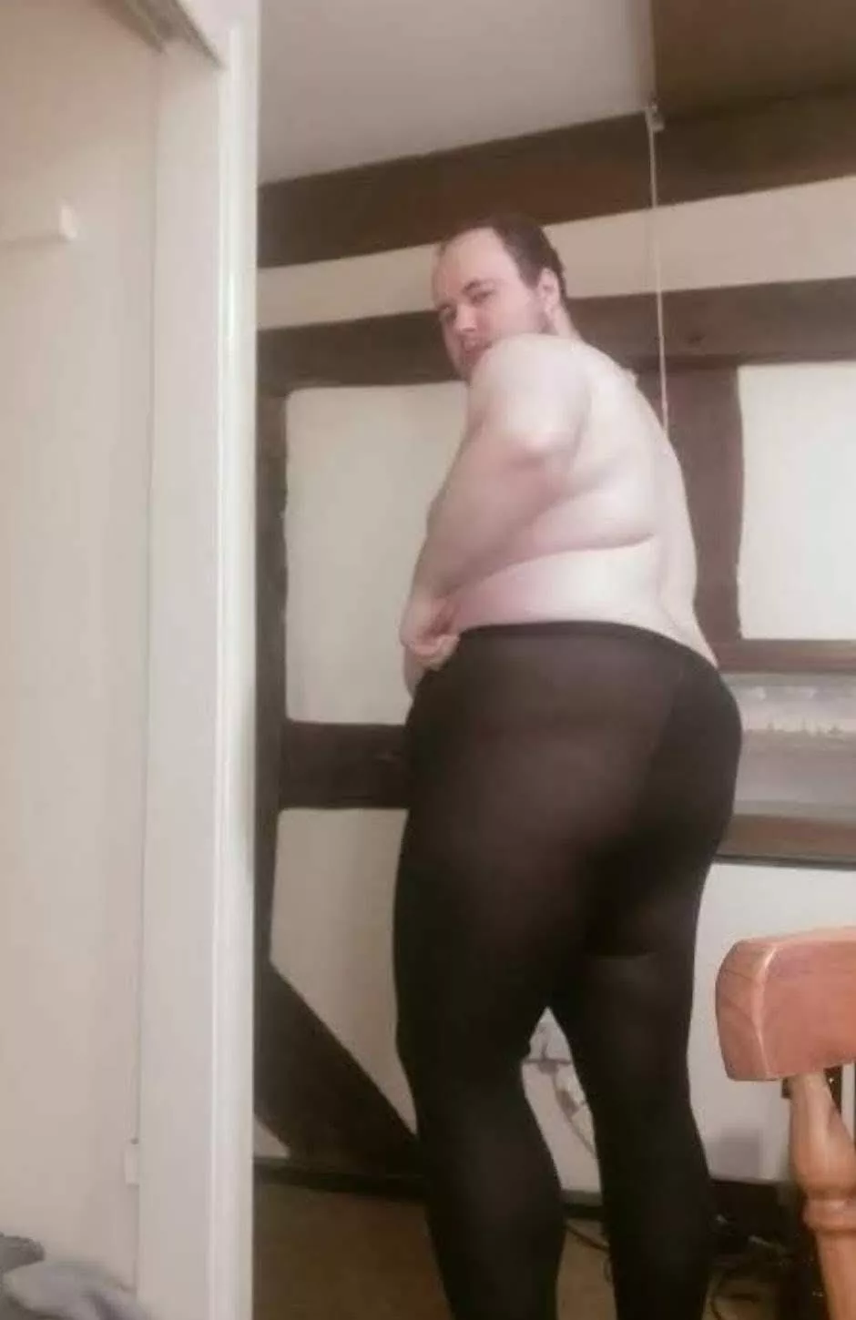 I am a gay man, but im a pushover. A woman made me buy tights and used to make me wear them every day. Embarrassing 😳