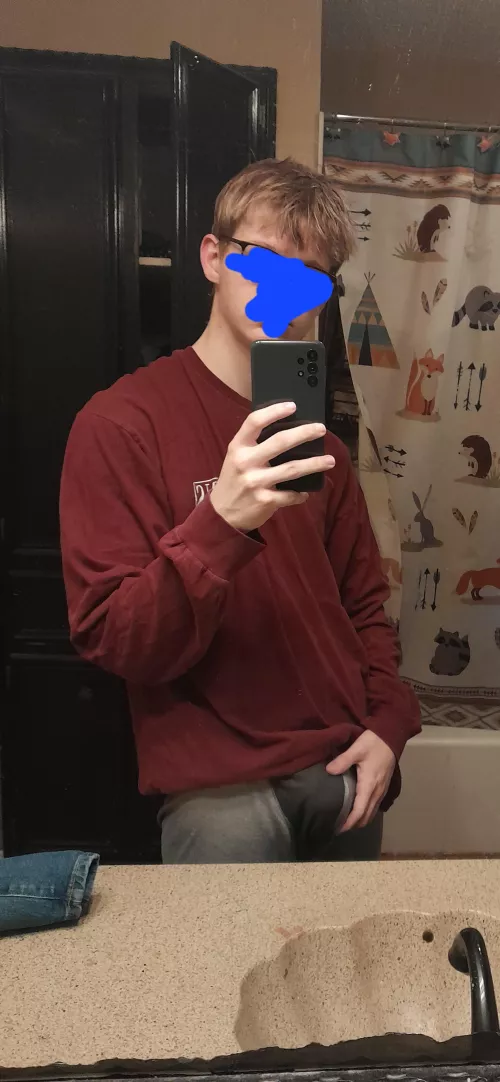 I too shy for nudes just yet b-but maybe if i get enough kind words I feel safer???