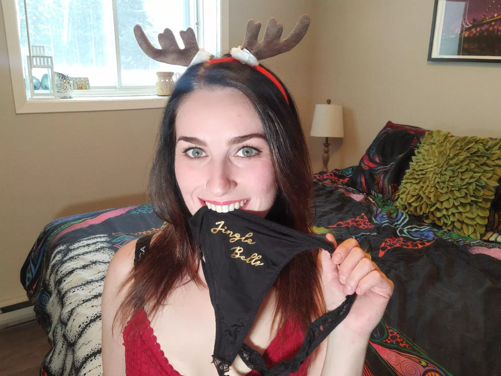 I'd like to jingle your bells!