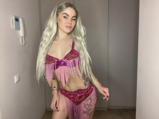 I'm all about that easy access today.