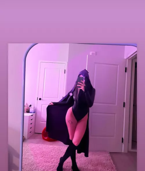 I’m available to ram sluts /sissies