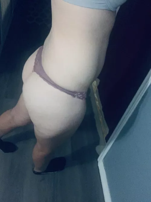 ⚡️LANDSCAPING ANGEL⚡️ Buy my work panties $25 FREE SHIPPING & Worked in ALL DAY $5 add ons [selling] [US]