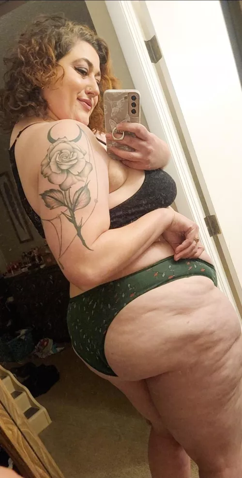 like my🎄 panties? [f]