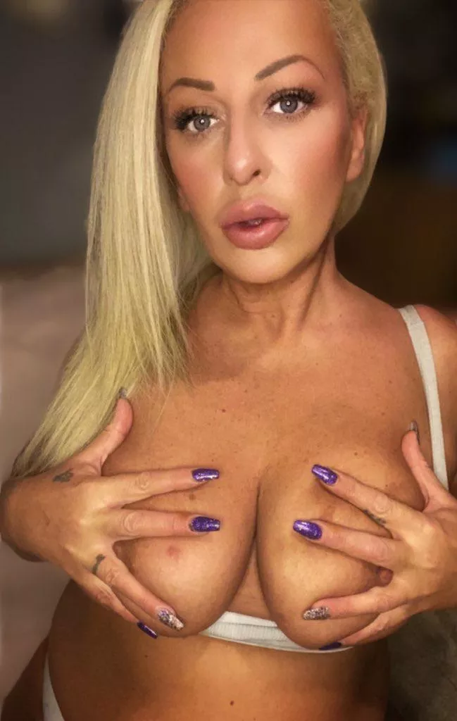 Mature and horny great combo for showing u the way