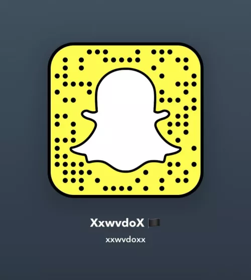 Mec 22ans, 1m80, tatouer, recherche des filles de tout âge qui pourrais nudes sur Snapchat, ajoutez moi 🫶🏼