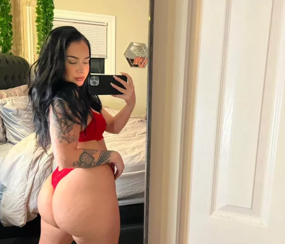 [OC] [F] my ass tastes as good as it looks