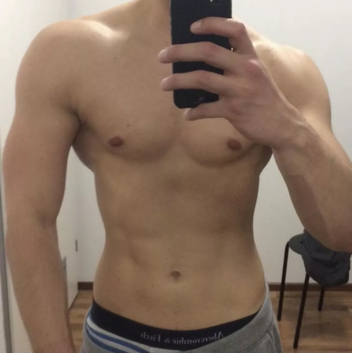 Ready for the shower 💦 [M]26