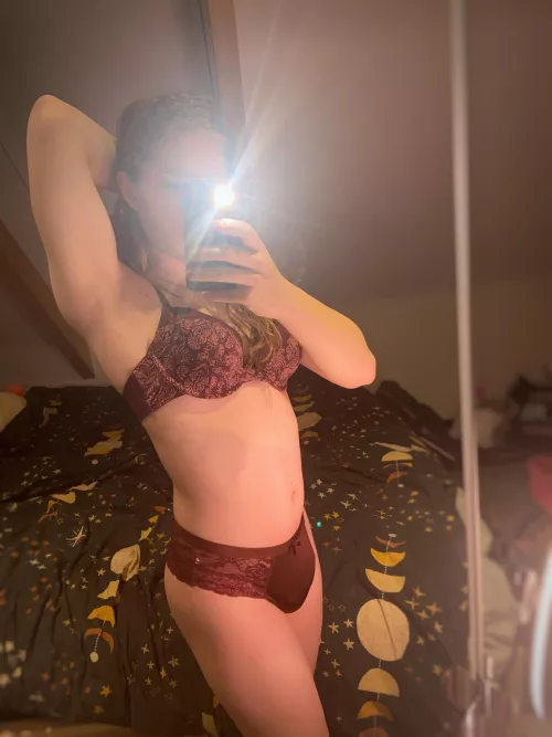 Red and cristmas is sucha good match dont u think?