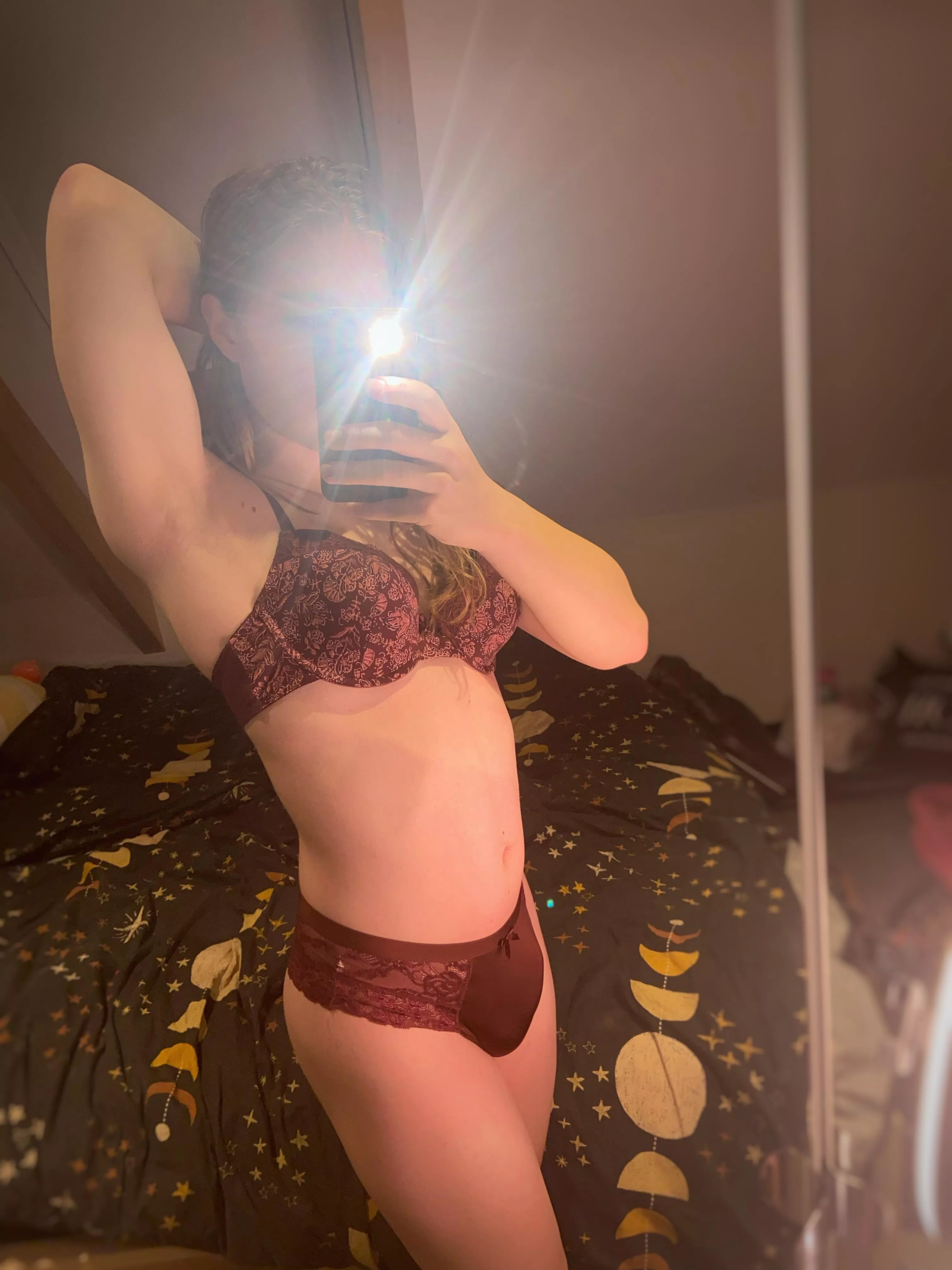 Red and cristmas is sucha good match dont u think?